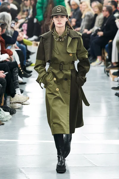 Look 5